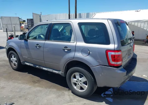 2008 Ford Escape Xls/Xls Manual from USA, damaged, VIN 1FMCU02Z18KC67656